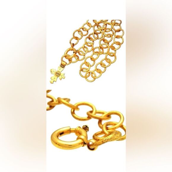 Chanel Gold Plated Link CC-Logo Cross Pendant Necklace, Authentic - Picture 3 of 4